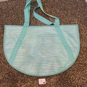 Thirty-One Teal round tote *NEW*